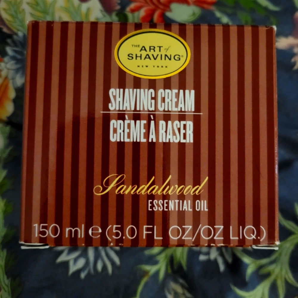 BNWT The Art of Shaving Sandelwood shave creme w/ Essential Oils